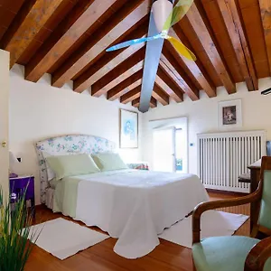 Apartament Mini Deluxe Isola Di Mezzo, Treviso